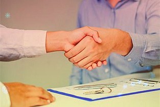 濱江集團:公司及控股子公司對外擔保總余額約為194.53億元